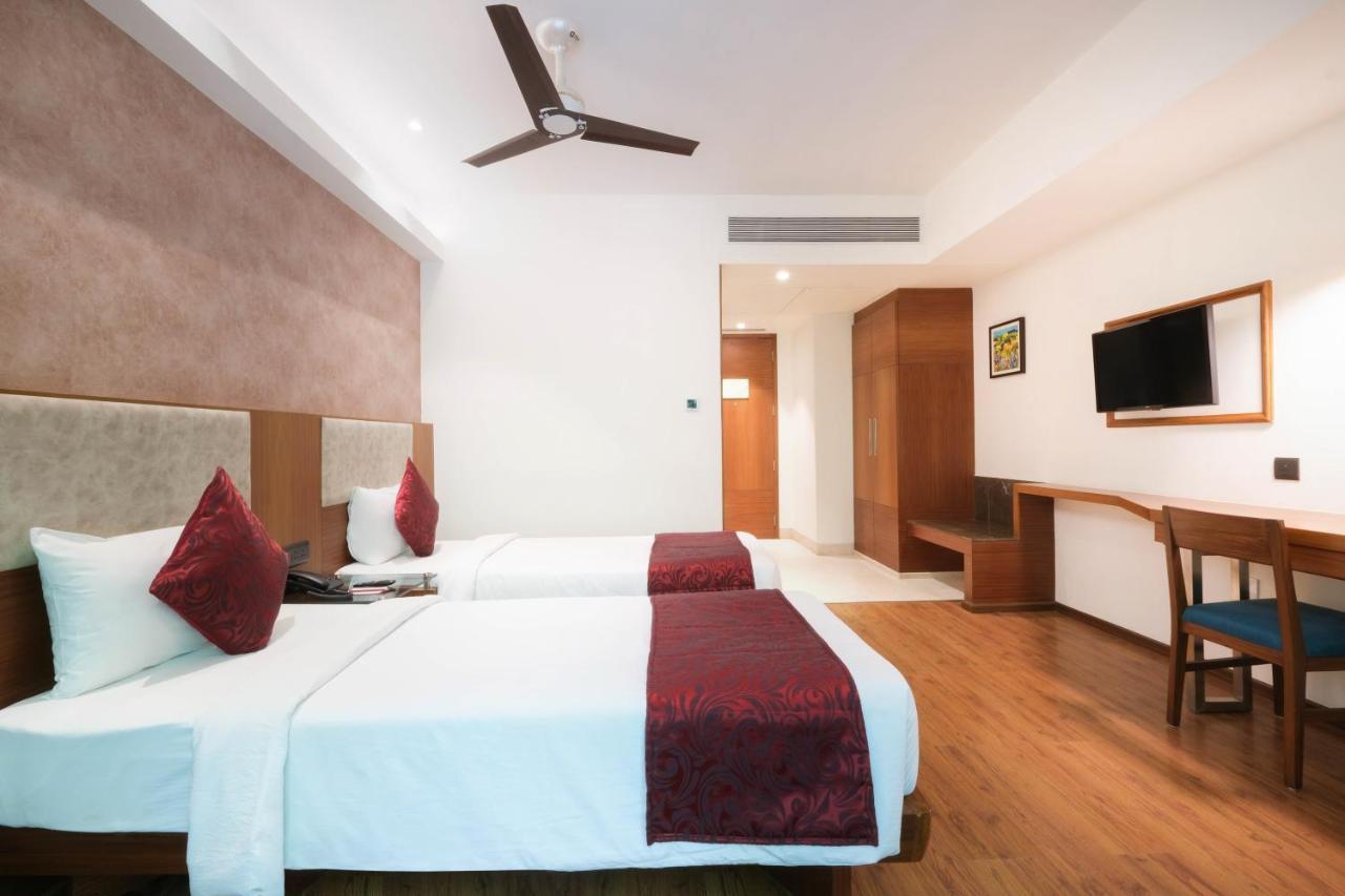 7 Apple Hotel - Viman Nagar Pune Zewnętrze zdjęcie