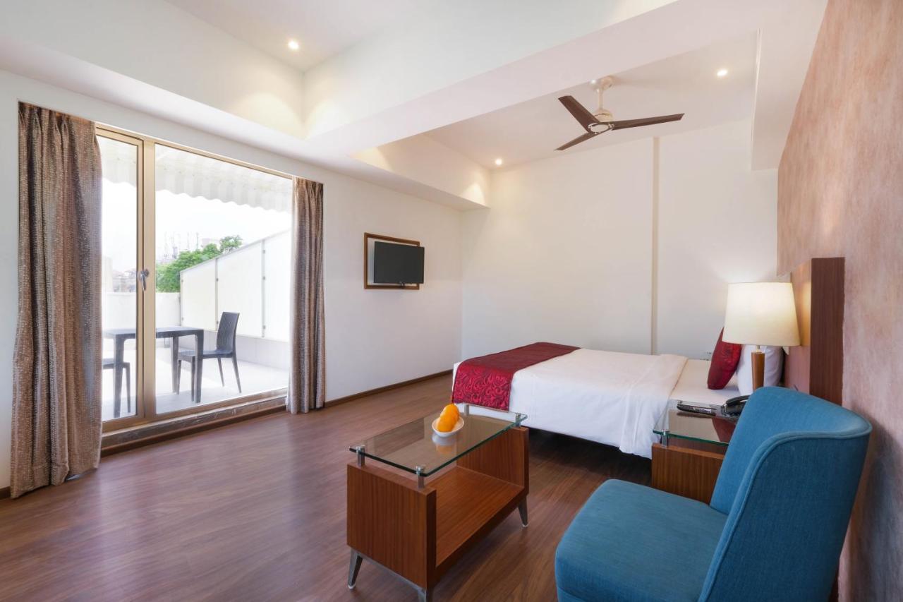 7 Apple Hotel - Viman Nagar Pune Zewnętrze zdjęcie